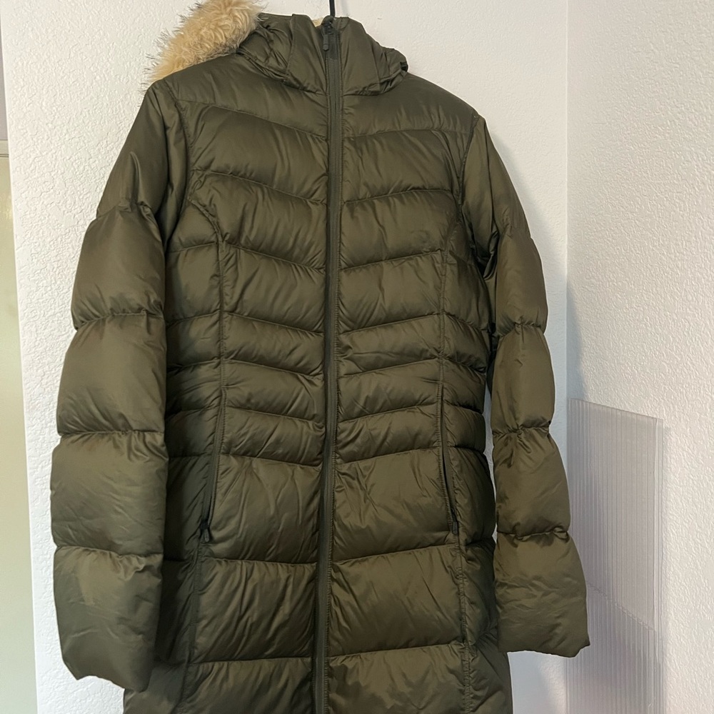 Mountain Hardware Down Jacket